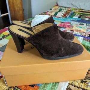 Unisa brown suede mule